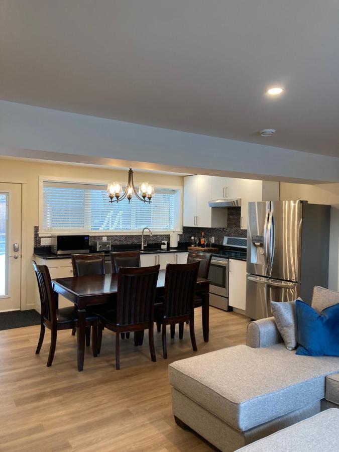 Bright Poolside Walkout Two Bedroom Basement Suite In The Okanagan Penticton Exterior photo