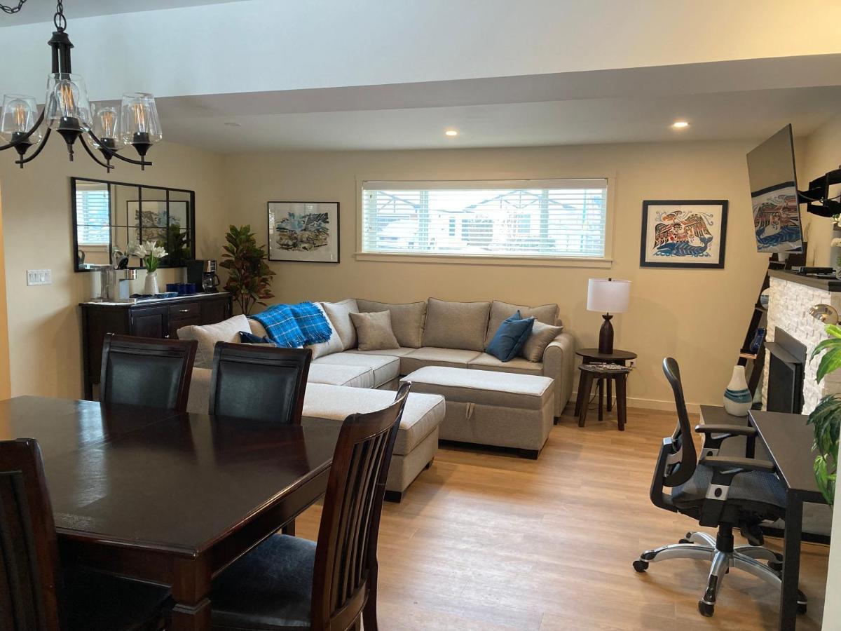 Bright Poolside Walkout Two Bedroom Basement Suite In The Okanagan Penticton Exterior photo