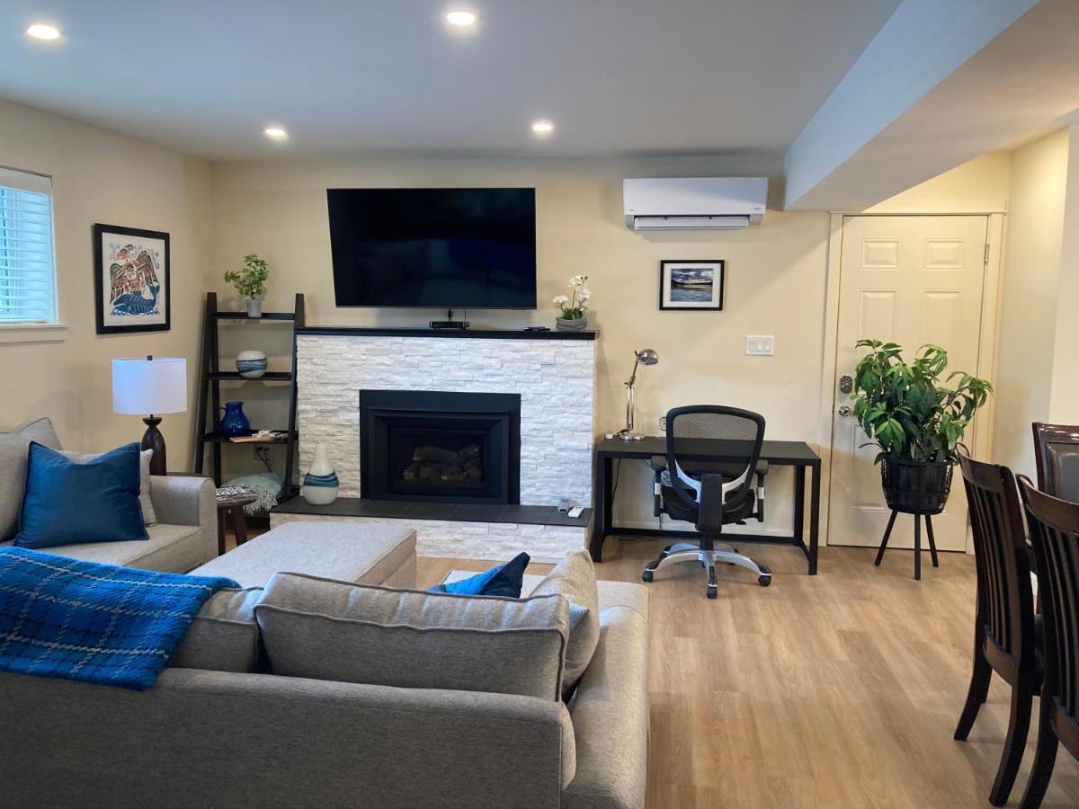 Bright Poolside Walkout Two Bedroom Basement Suite In The Okanagan Penticton Exterior photo